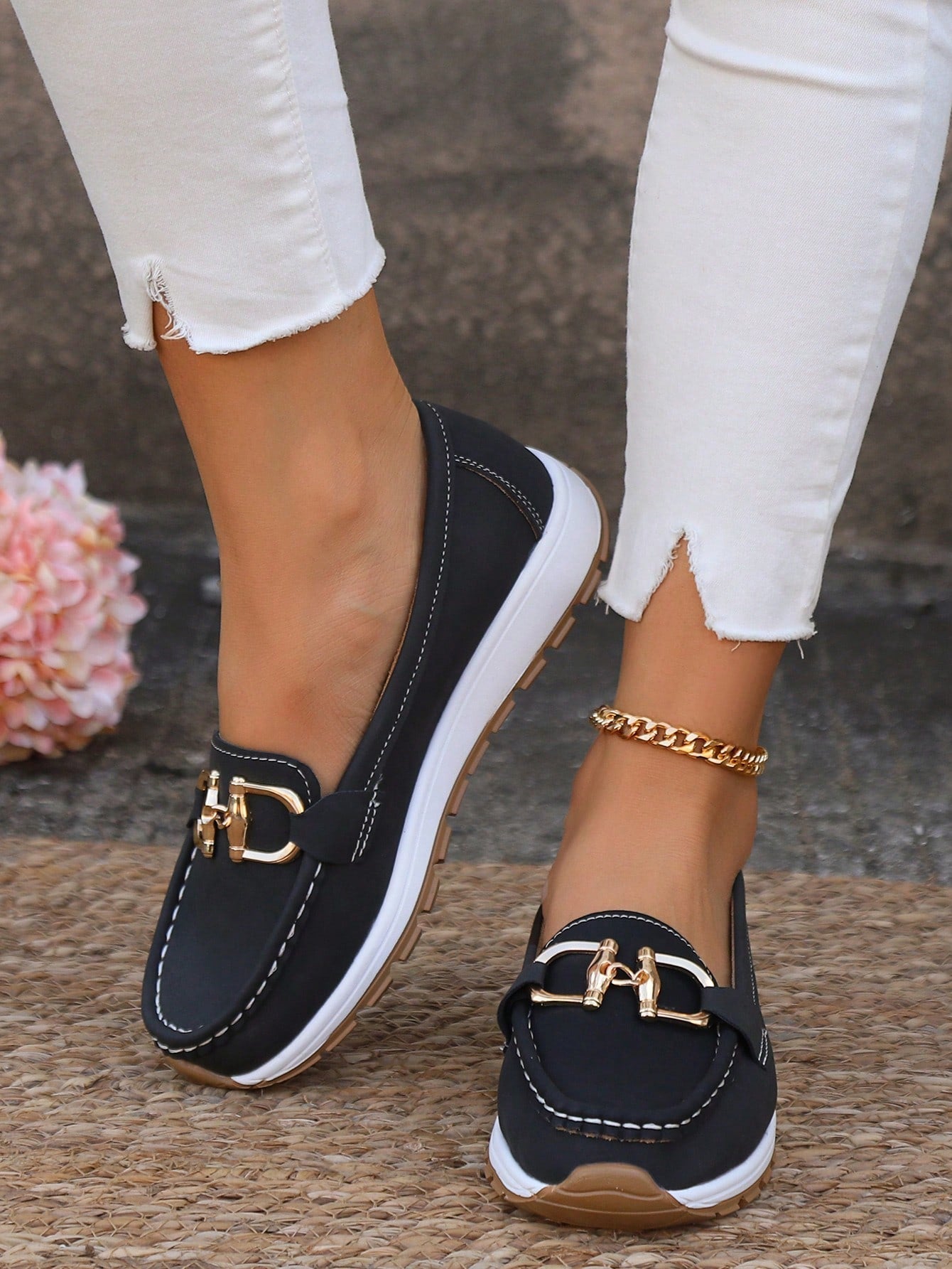 Loafers Damen mit Zierschnalle