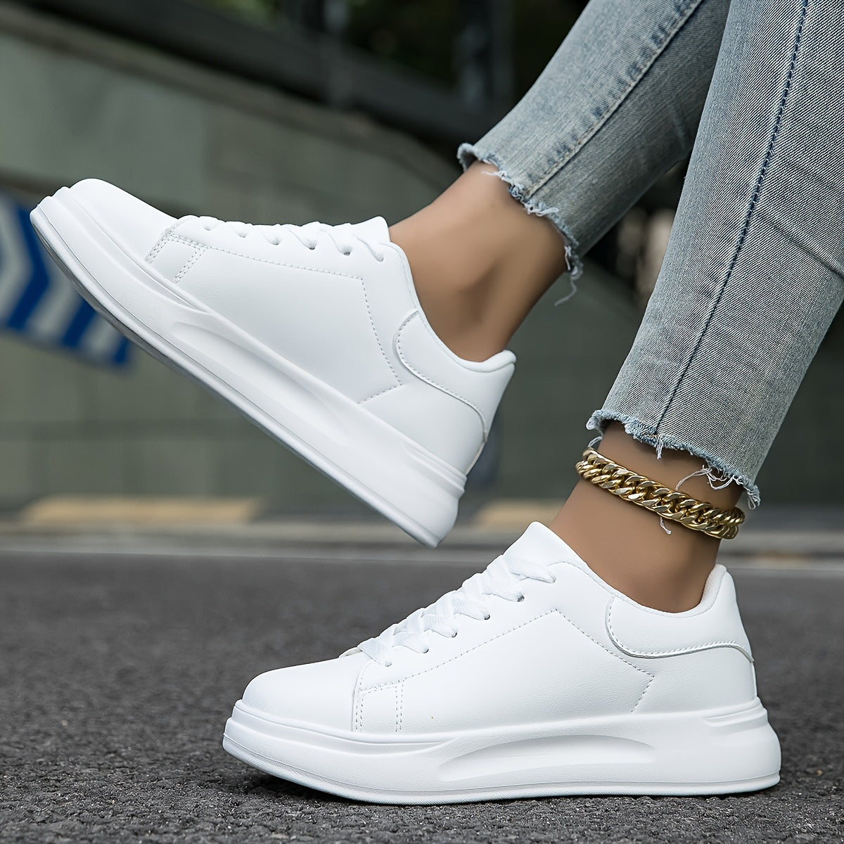 Bequeme Sneaker mit Schnürung