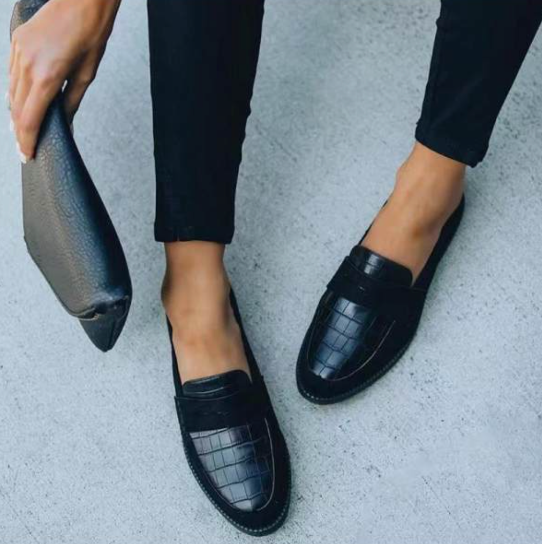 Loafer Damen mit Krokoprägung