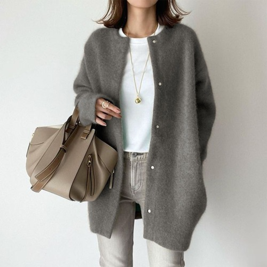 Strickjacke offen mit Taschen