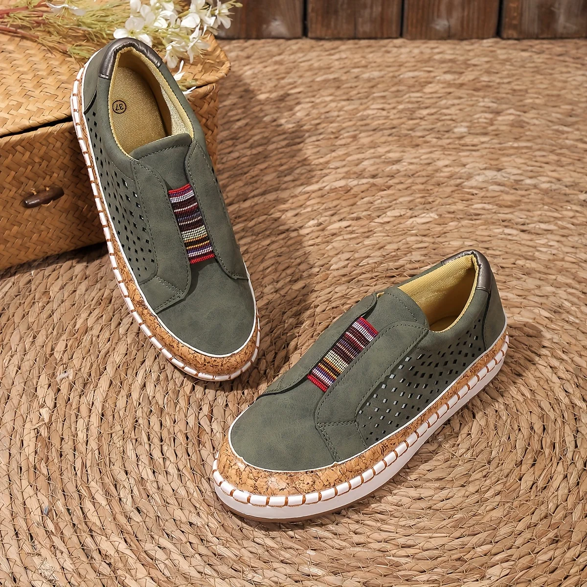 Slip-On Freizeitschuhe Damen perforiert – Ansicht 4