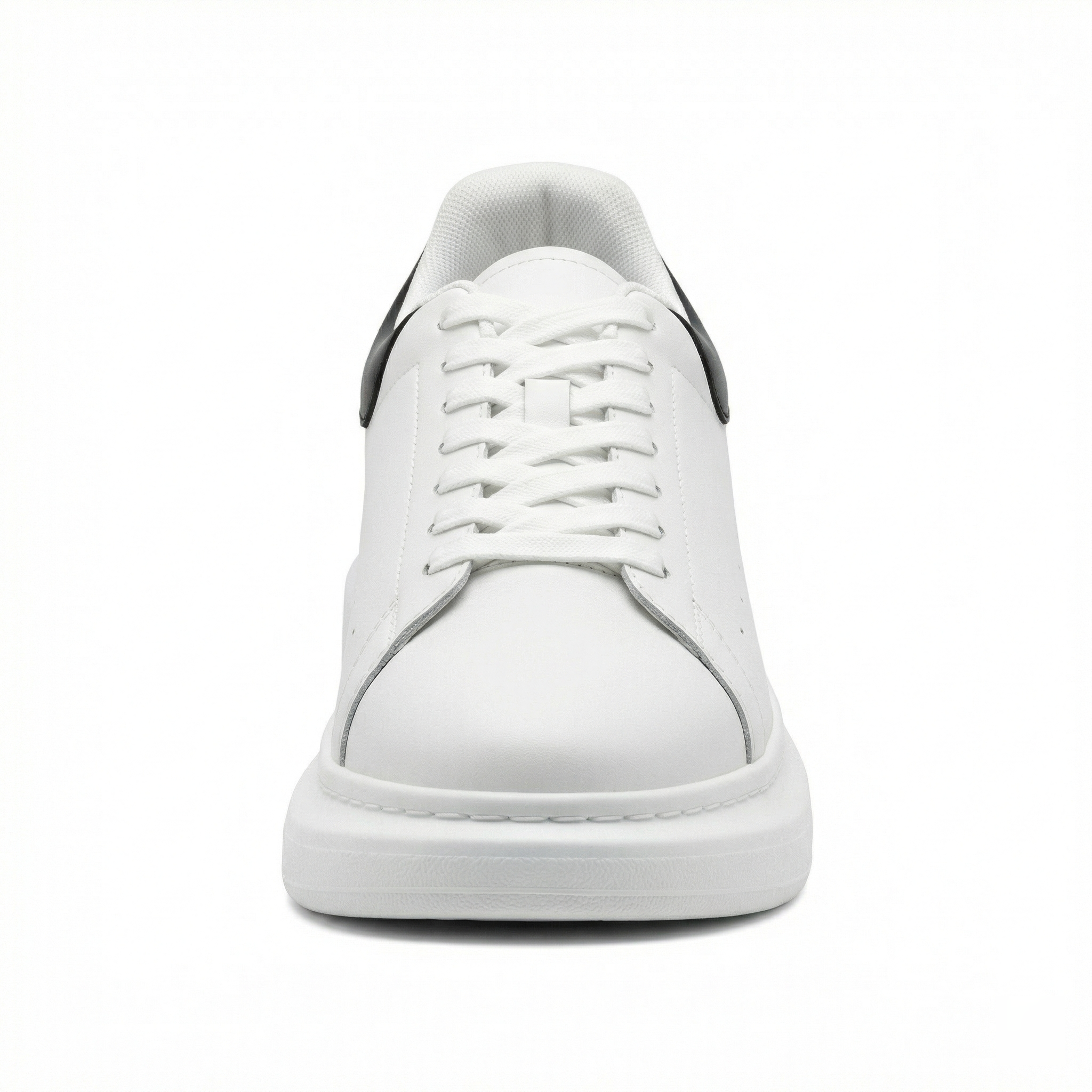 Bequeme Sneaker mit Schnürung