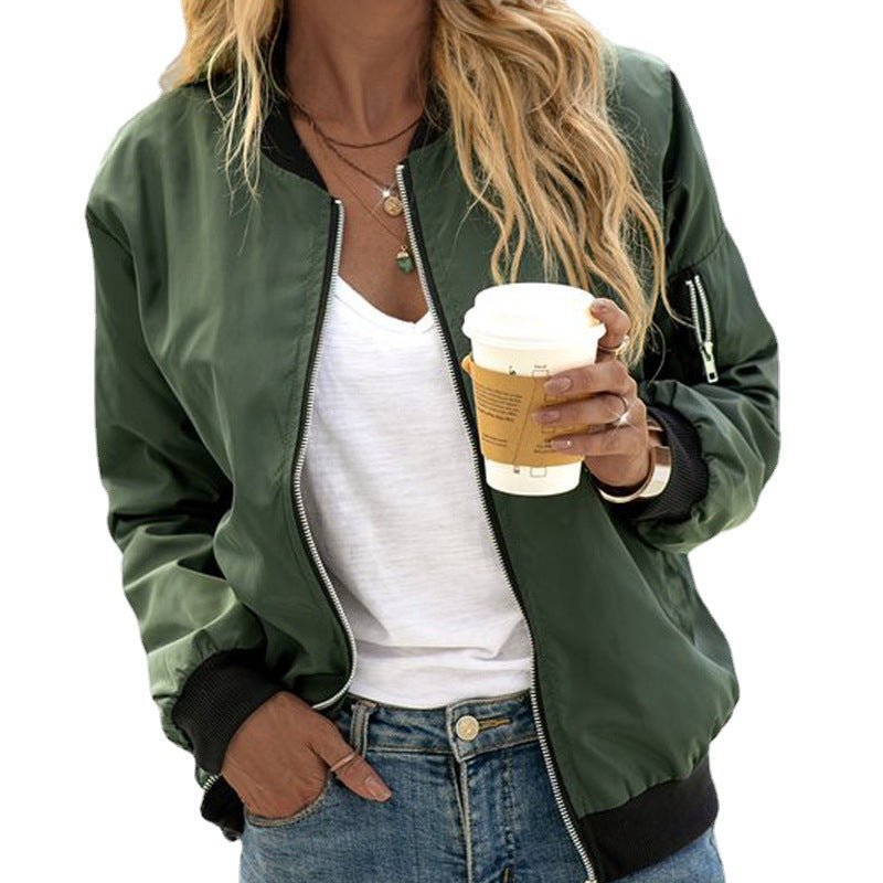 Damen Klassische Bomberjacke | Zeitloser Style Detail