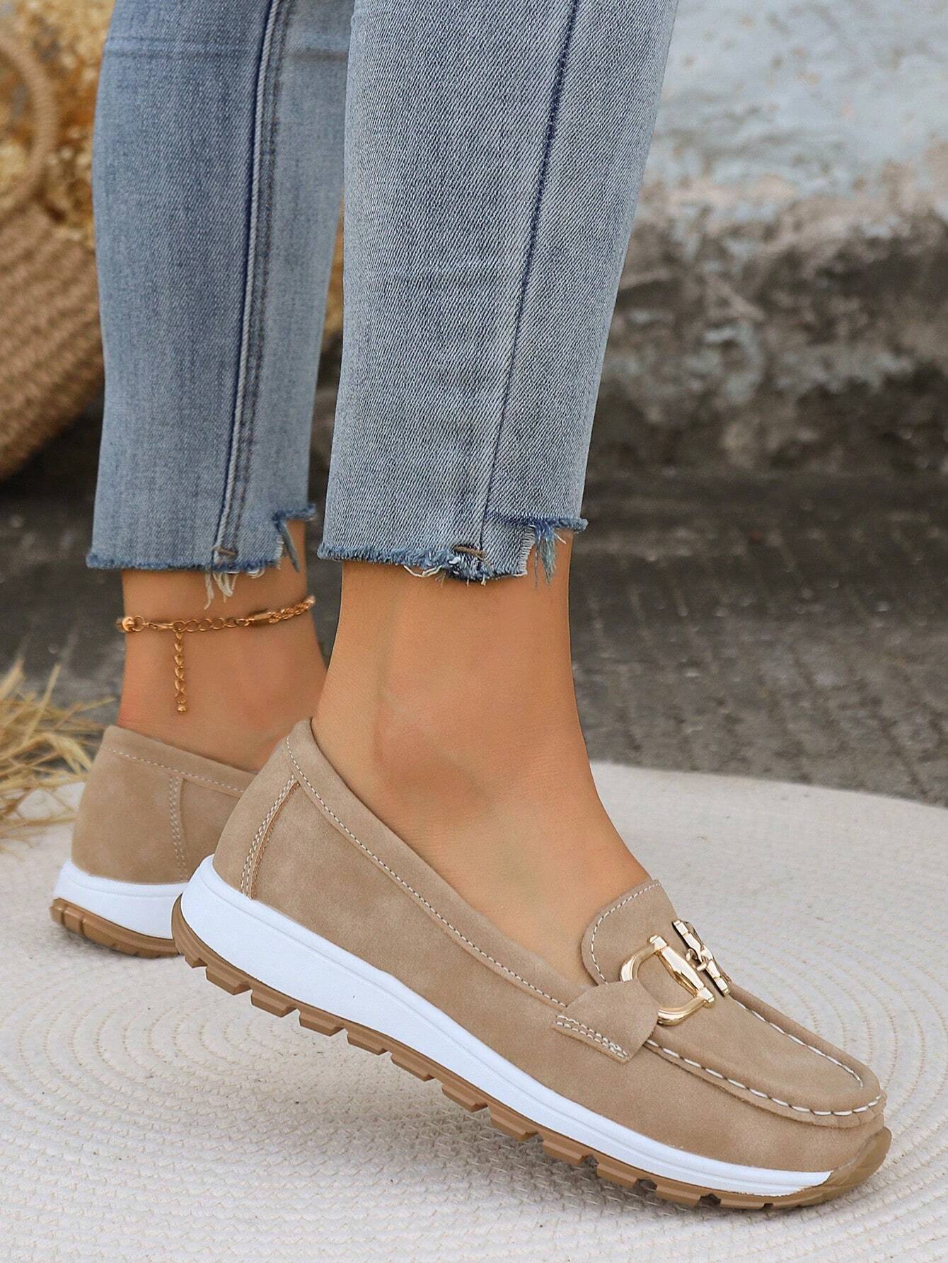 Loafers Damen mit Zierschnalle