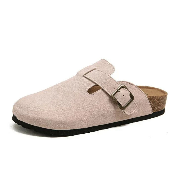 Orthopädische Clogs mit Schnalle geschlossen