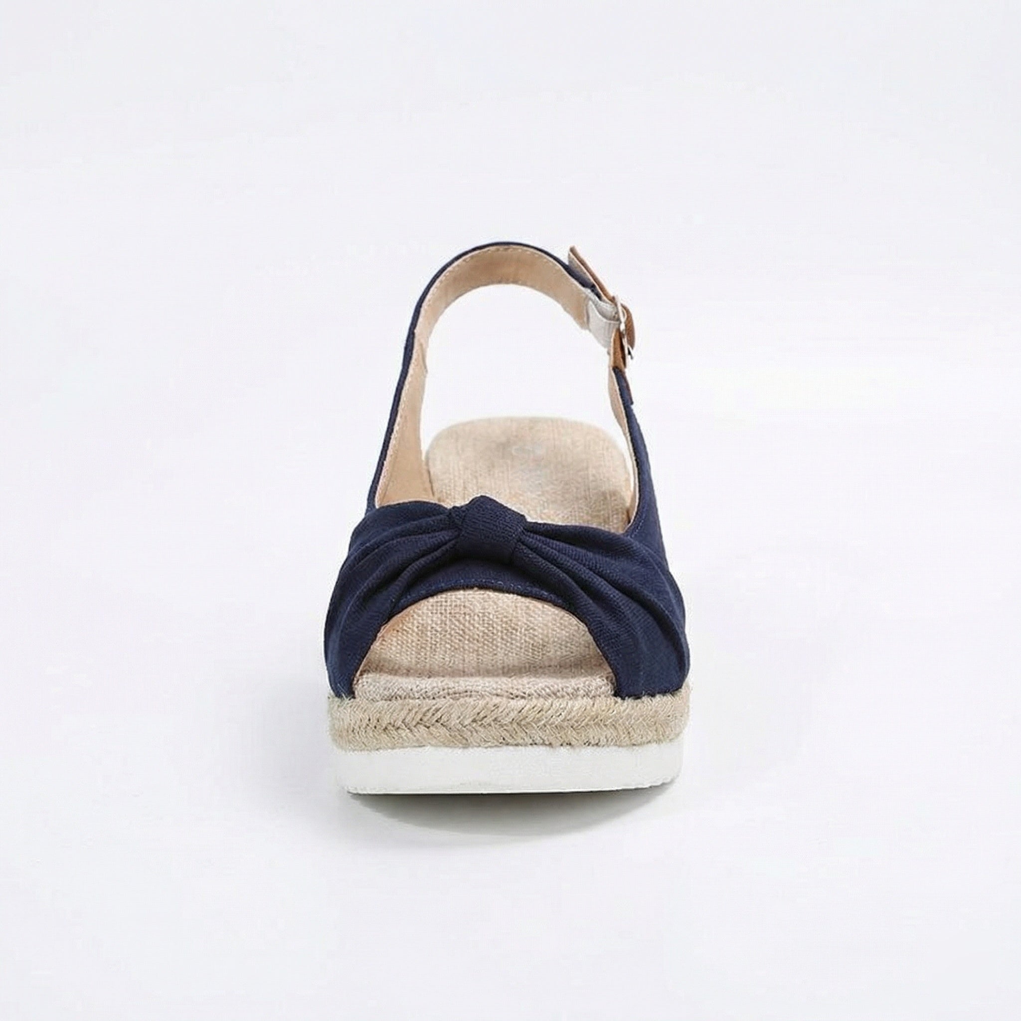 Orthopädische Sandalen für Damen mit Fersenriemen