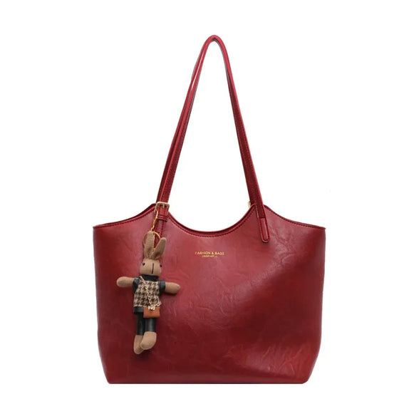 Damen Elegantes  Schultertasche groß mit Anhänger