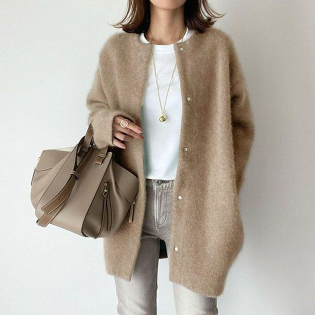 Strickjacke offen mit Taschen
