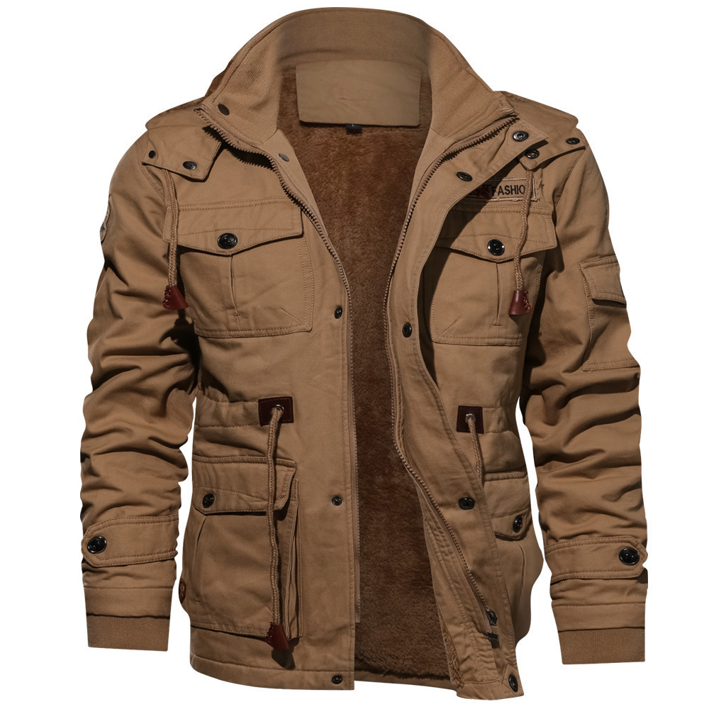 Winterjacke Mit Kapuze | Reißverschluss Und Taschen