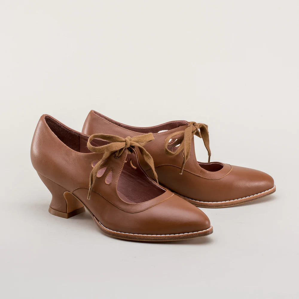 Schnürpumps für Damen mit Absatz