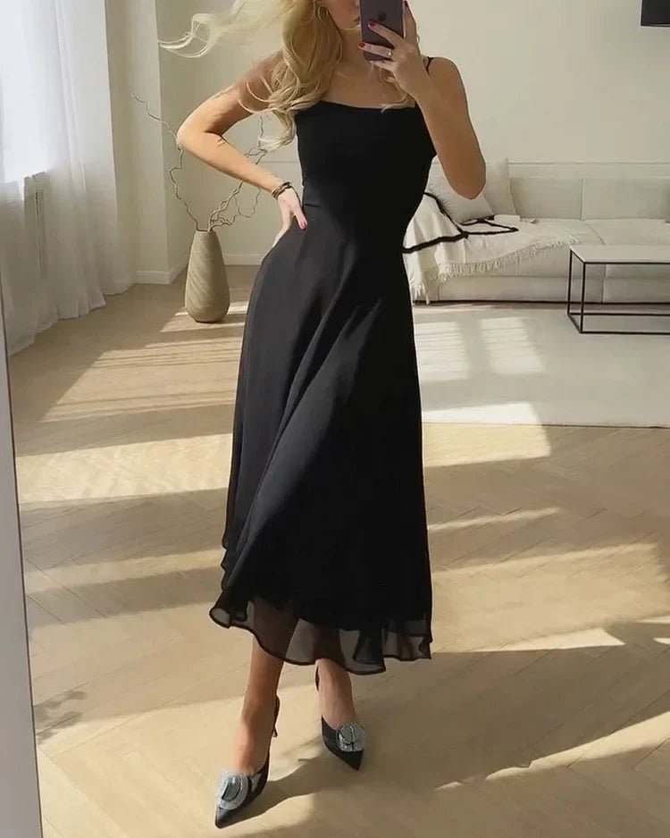 Damenkleid midilang mit Spaghettiträgern