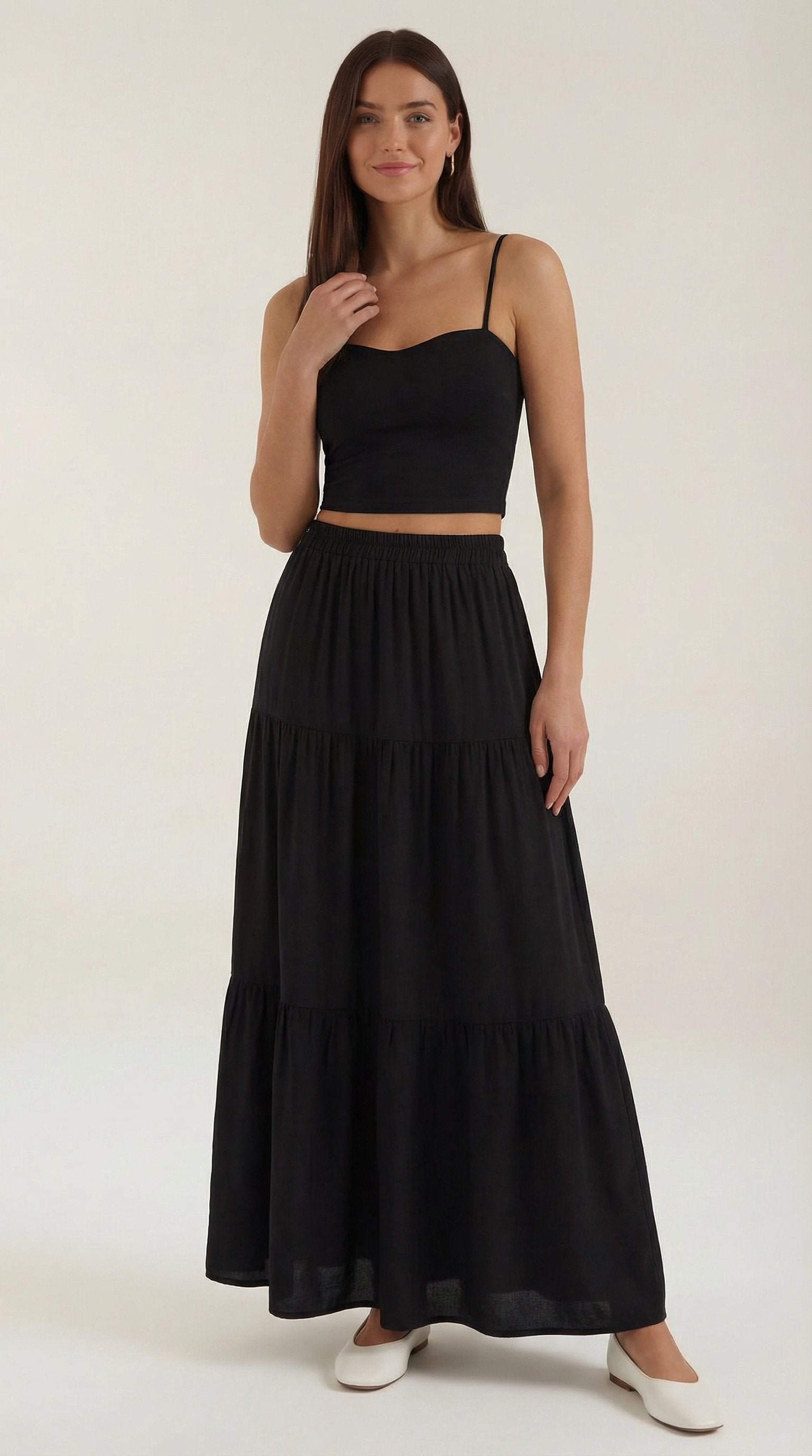 Damen Crop-Top Rüschen | Herzausschnitt Close Up