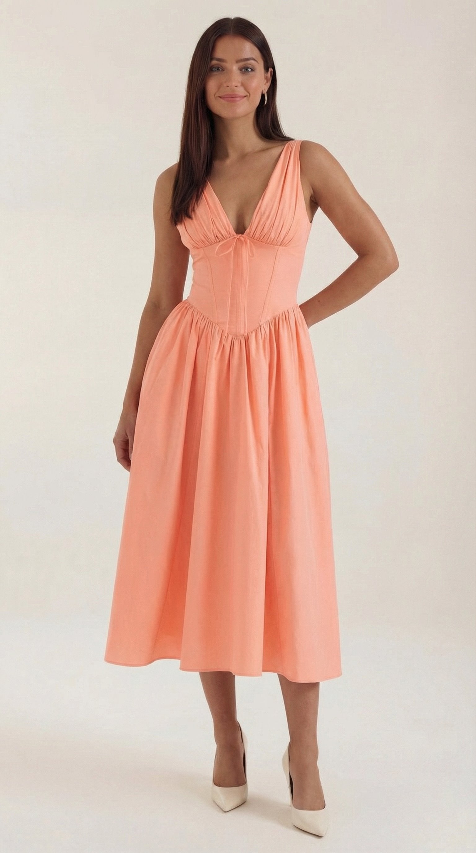 Damen V-Ausschnitt Sommerkleid | Midi Close Up
