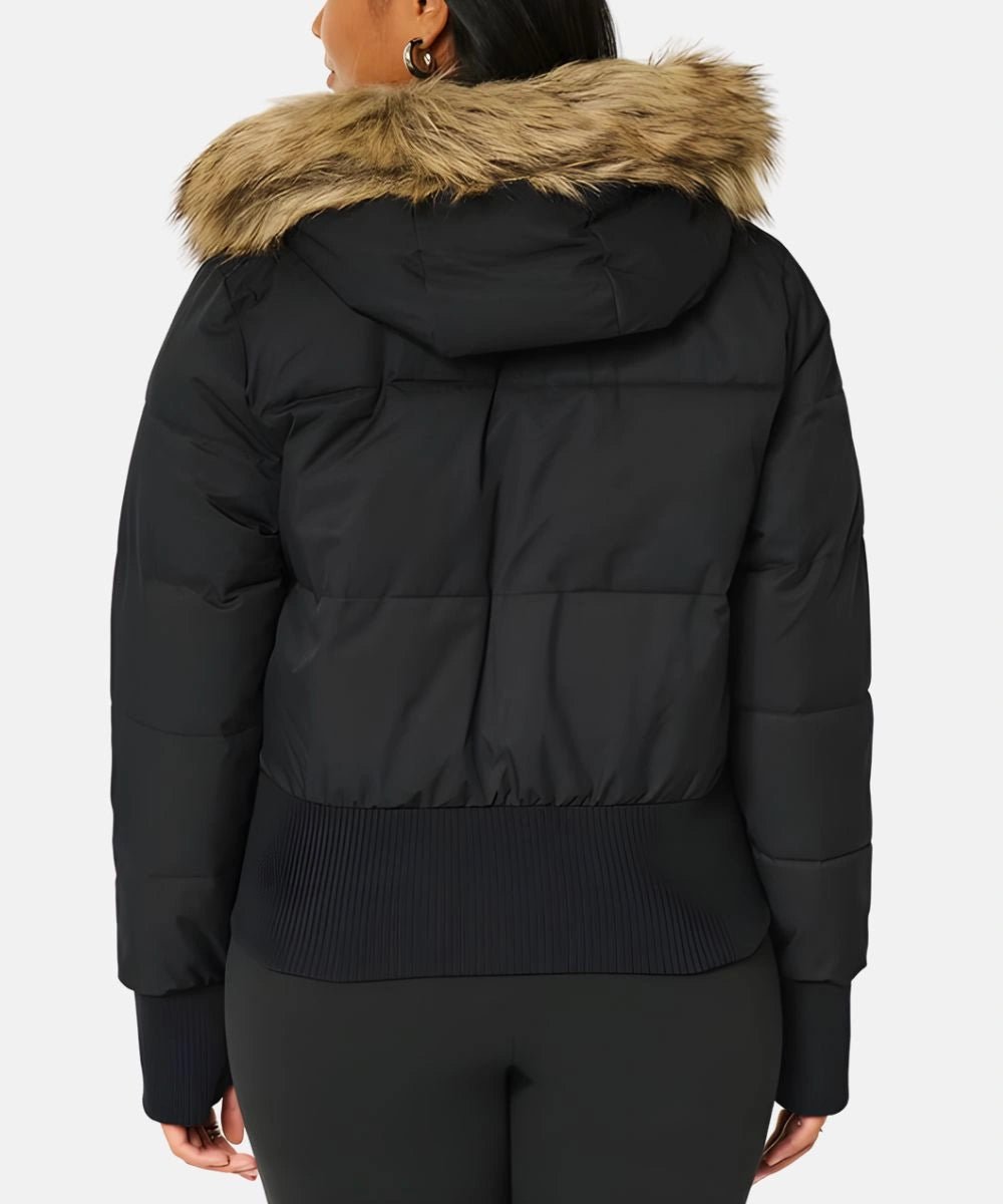Frieda - Gesteppte Winterjacke mit Kapuze für Damen Close Up