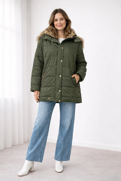 Hanna - Warme Oversized Jacke mit Fellkapuze für Damen Detail