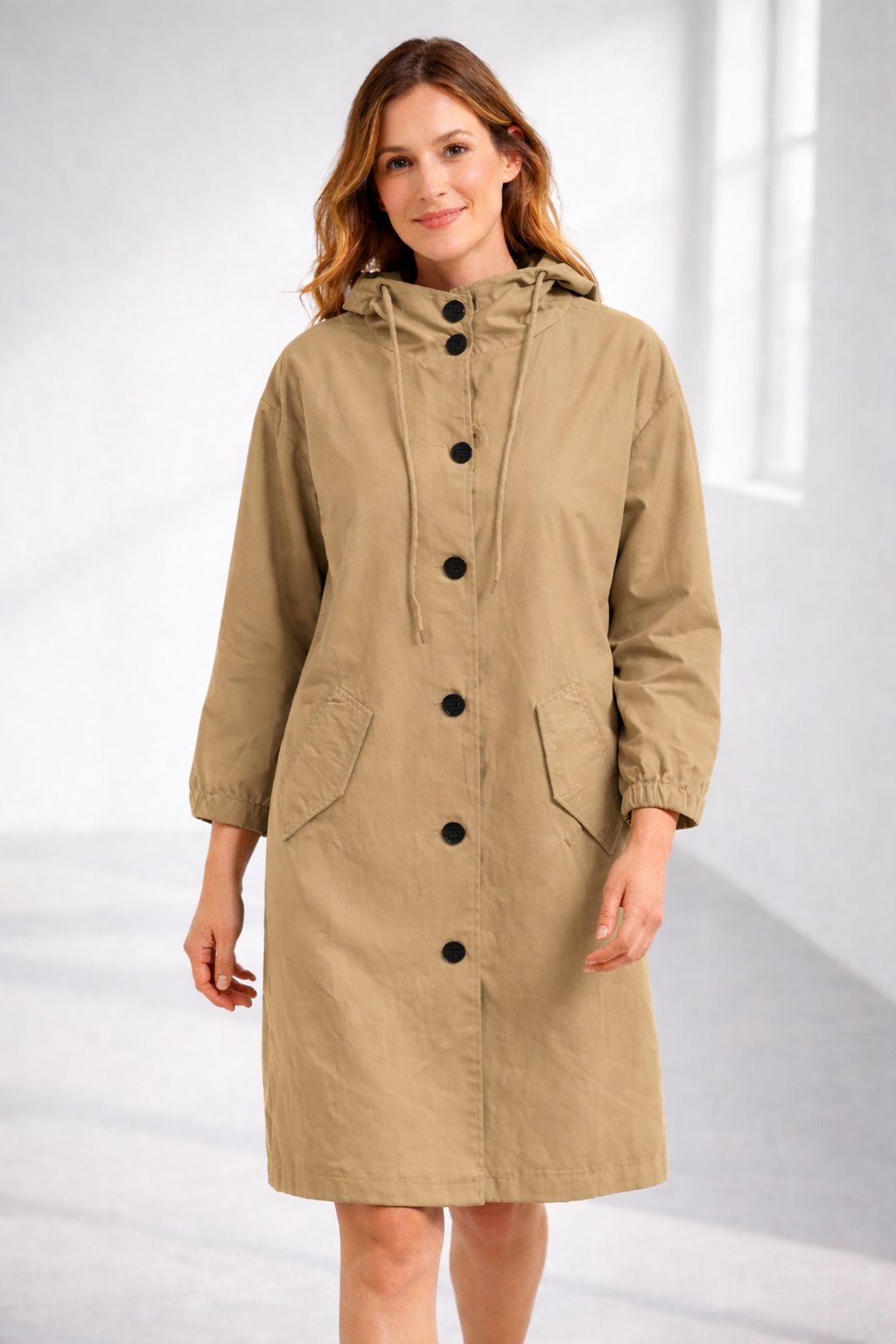 Jule - Lockere Kapuzenjacke für Damen Angle