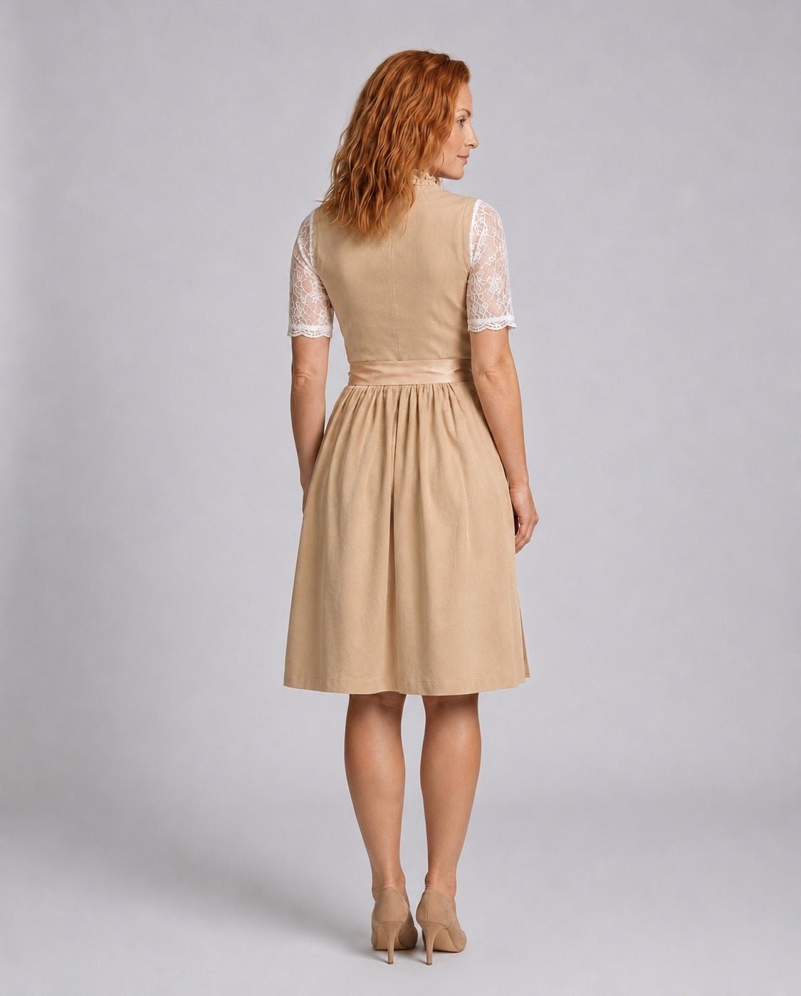 Lotte - Traditionelles Dirndlkleid für Damen zum Oktoberfest Front