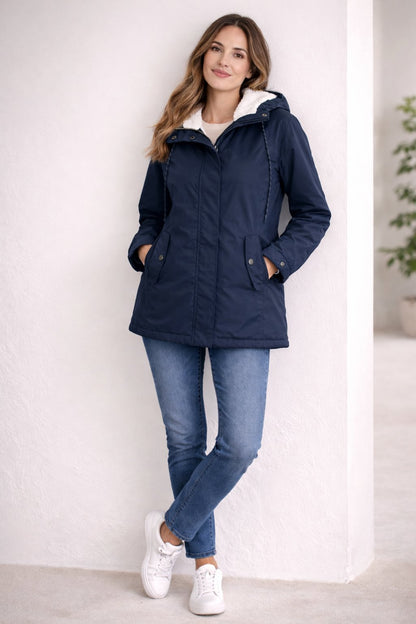 Vera - Lange Winterjacke mit Kapuze für Damen Lifestyle